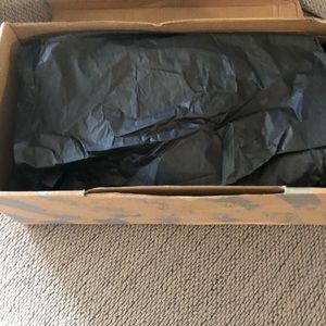 Golden Goose “Dupe” Sneakers